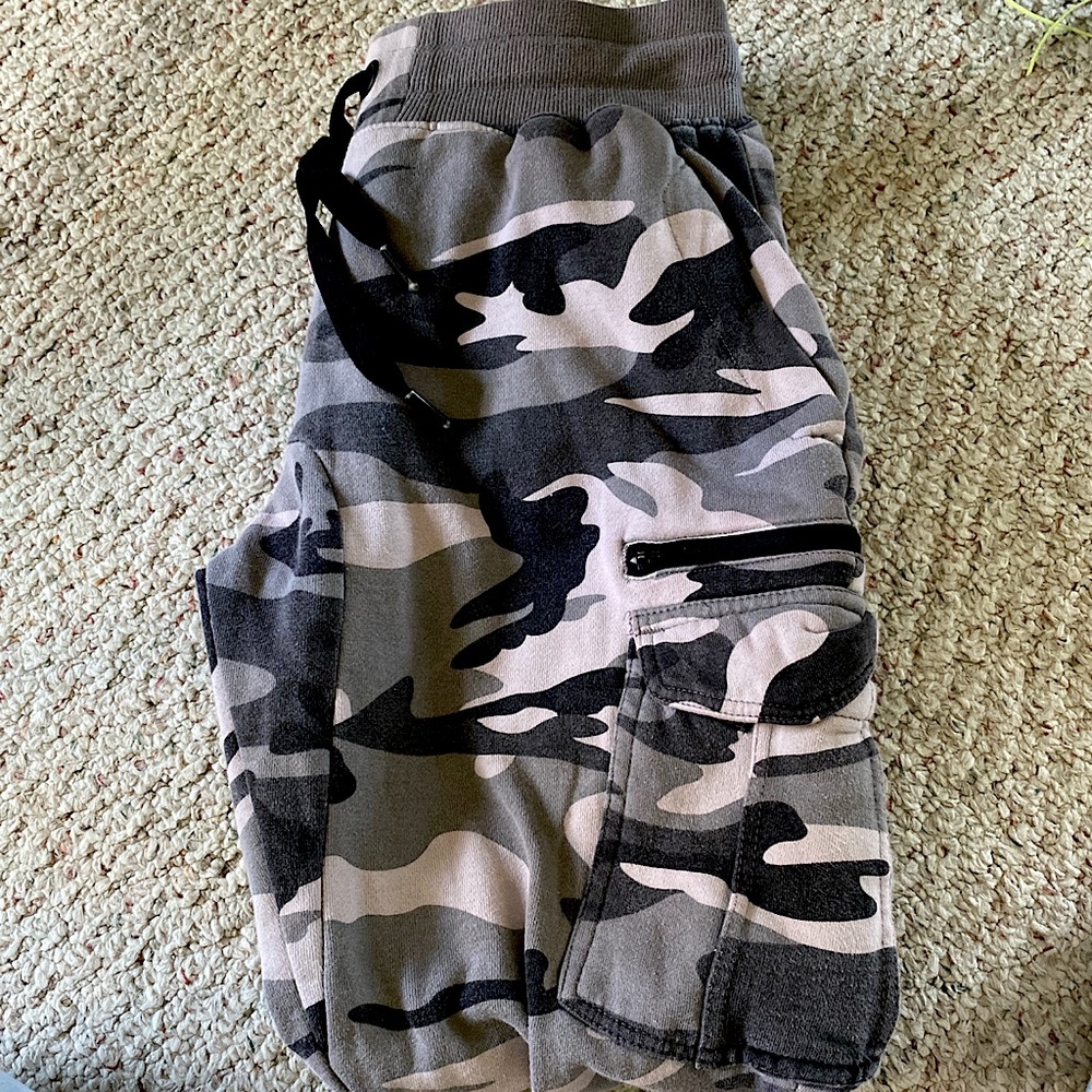 Camo pants